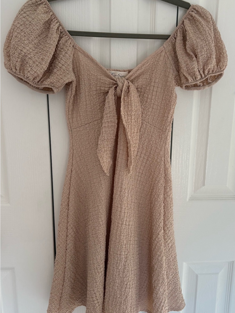 Cute Beige Jessica Simpson Midi dress